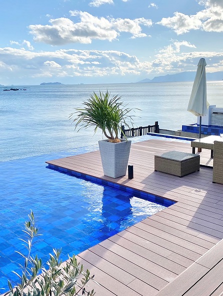 Get a taste of paradise at Japan's top 8 ocean view cafes