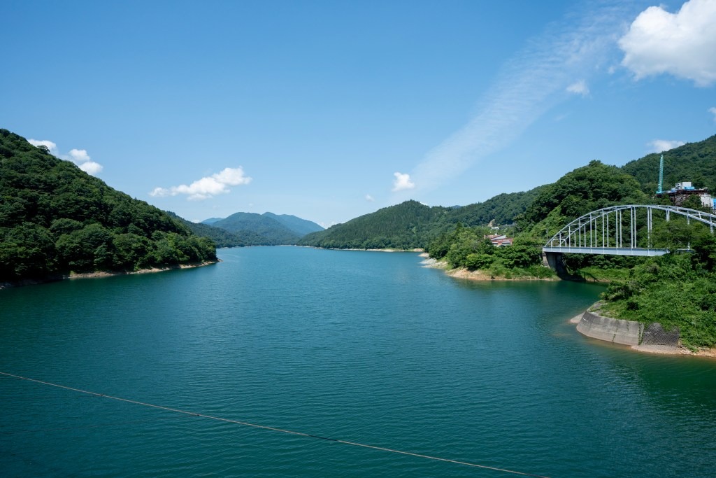 It’s a great time to crack open some fossils in Ono City, Fukui Prefecture