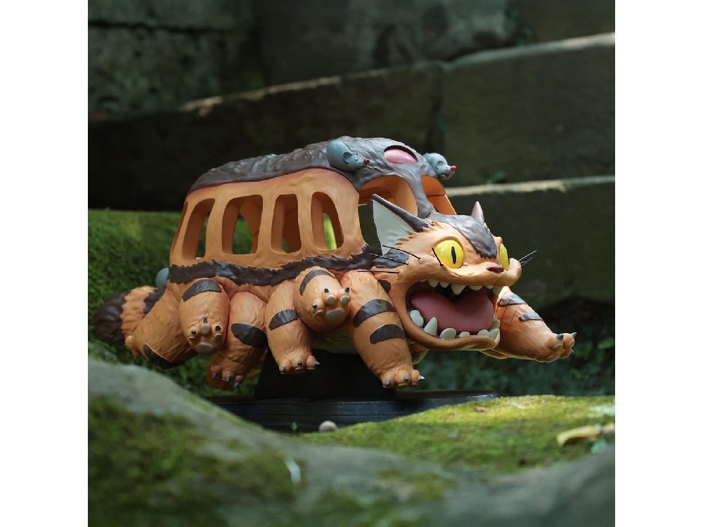 Two beautiful Totoro Catbus interior piece figures scamper back to the Studio Ghibli store【Pics】