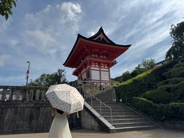 Is Kyoto really as crowded with foreign tourists as they say?
