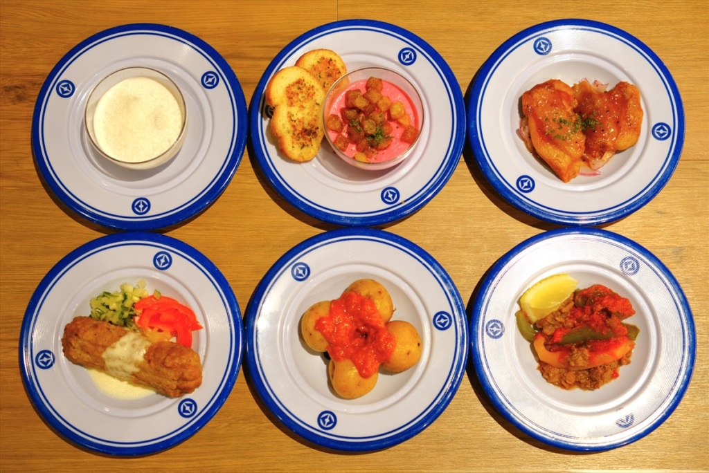 Conveyor belt sushi system for world cuisine? Special Kura Sushi