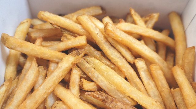 Couch potatoes across Japan rejoice with Lawson’s new French fries delivery service