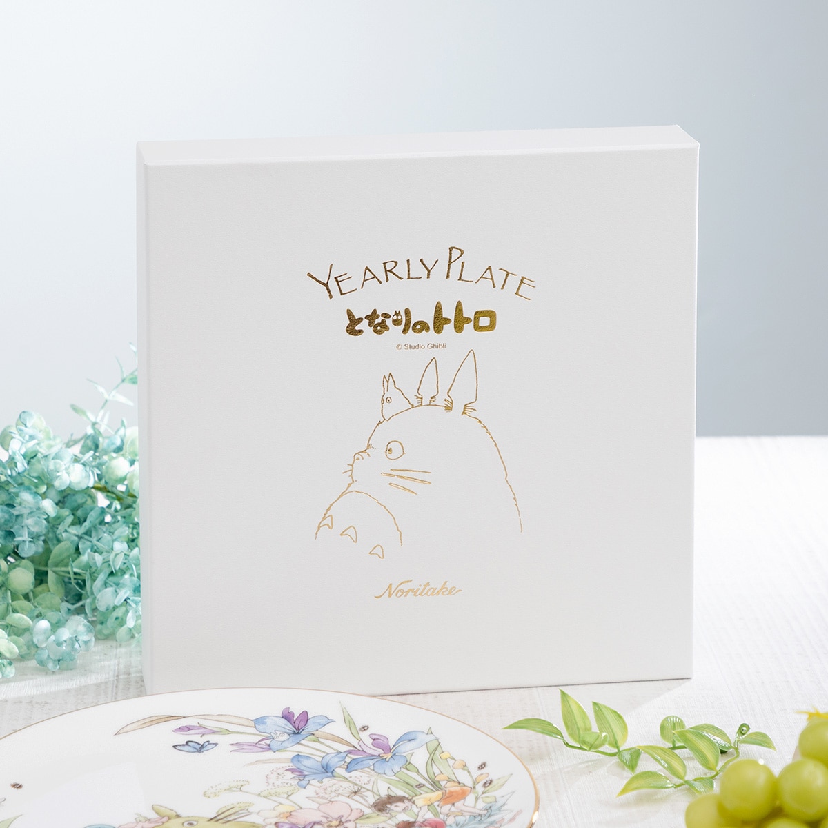 TOTORO 1999 YEARLY PLATE ©NIBARIKI JAPAN TOTORO 1999 YEARLY PLATE ©NIBARIKI JAPAN Studio Ghibli My