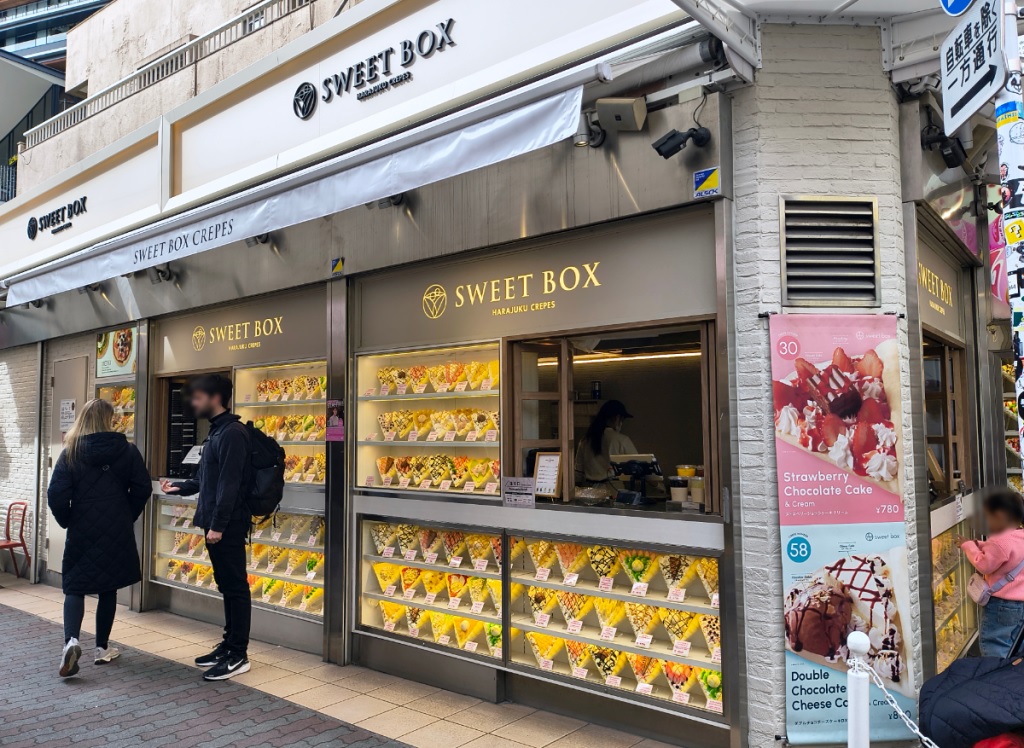 Tokyo's first gourmet choco banana specialty shop is worth