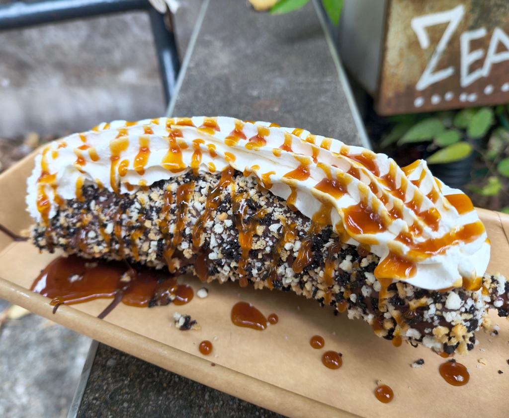 Tokyo's first gourmet choco banana specialty shop is worth