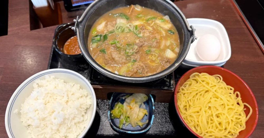 Yoshinoya adds first-ever chain-wide ramen with new beef and pork-broth noodle hot pot meals