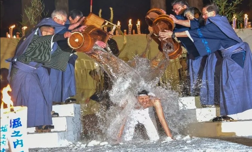 This hot springs town in Japan sets fire across a mountain every