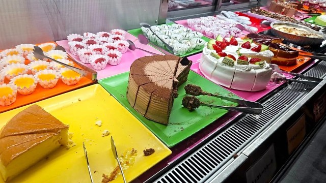 We revisited Sweets Paradise after a decade to see if Japan’s dessert buffet still delivers We revisited Sweets Paradise after a decade to see if Japan’s dessert buffet still delivers