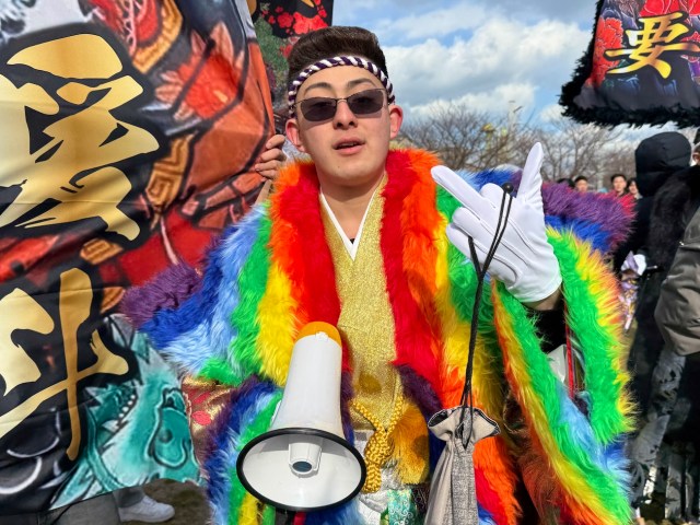 New adults go wild at Seijinshiki Coming-of-Age ceremony in Kitakyushu, Japan 【Photos】