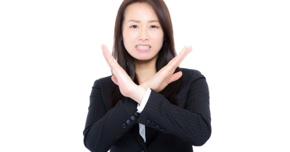 Japanese young women reveal their top dealbreakers in a man【Survey】