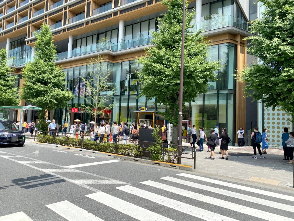 Ikea Japan shuts two Tokyo flagship stores; failure to succeed in the city.