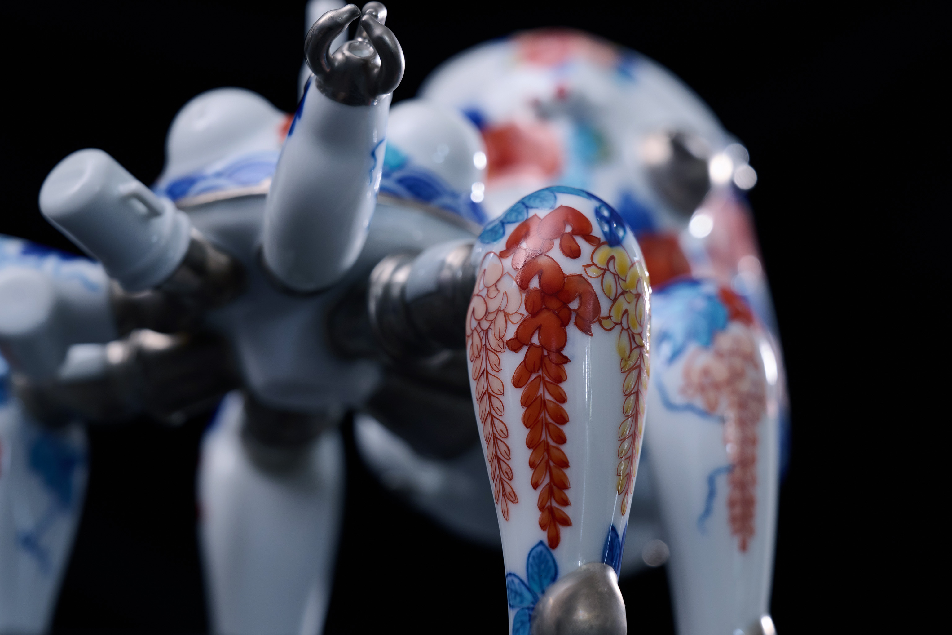 Ghost in the Sheel goes traditional with Japanese porcelain