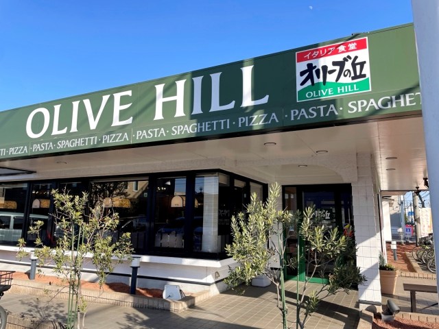 Our reporter is willing to die on the pseudo-Italian restaurant Olive Hill