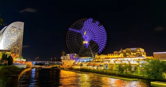 Huge Evangelion Unit-01 head appearing in lights in Japan to celebrate anime’s 30th anniversary