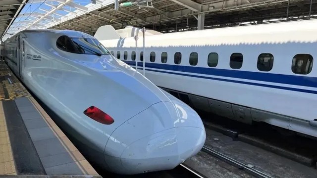 Swapping seats on Japan’s bullet trains is not allowed, Shinkansen operator says