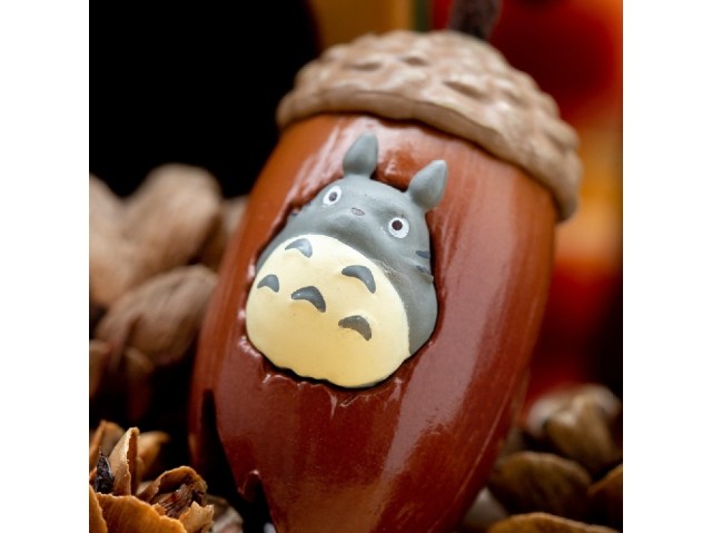 Adorable Totoro acorn key holders come with a special guest hidden inside[Photos]