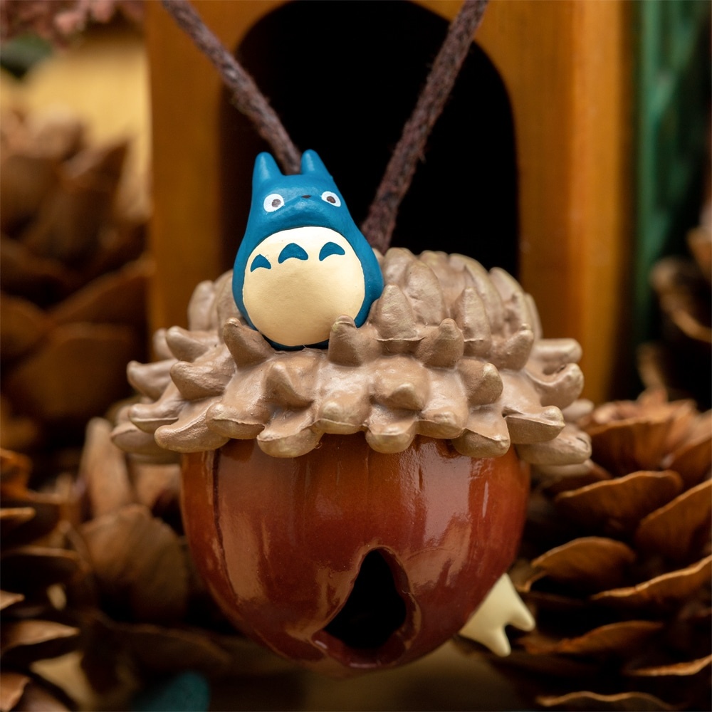 Adorable Totoro acorn key holders come with a special guest hidden