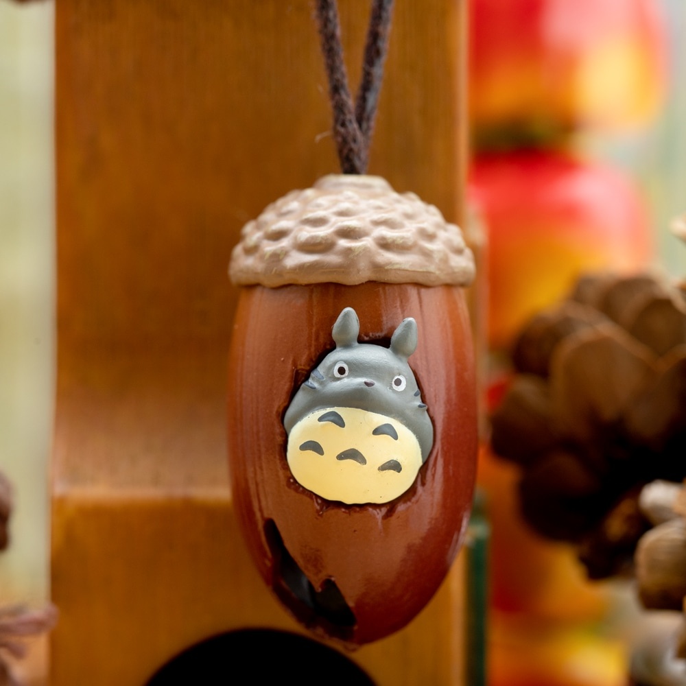 Adorable Totoro acorn key holders come with a special guest hidden
