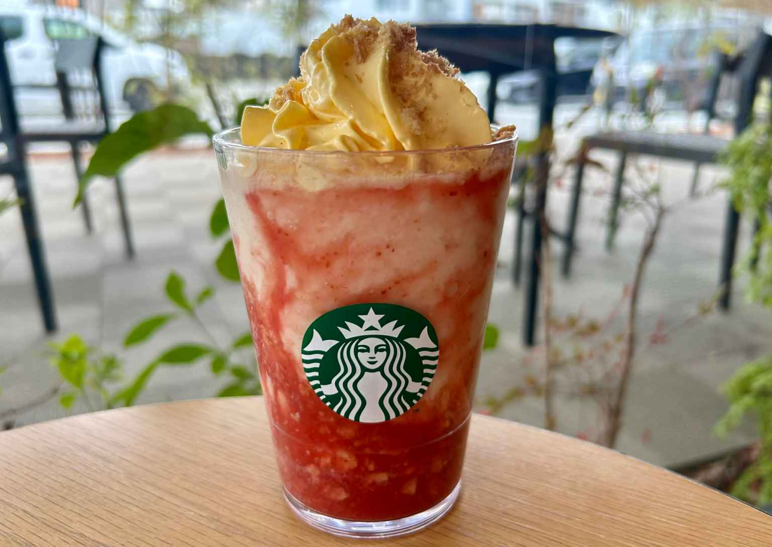 Starbucks Japan has a new Frappuccino on the menu, but does it really taste like a cream puff?