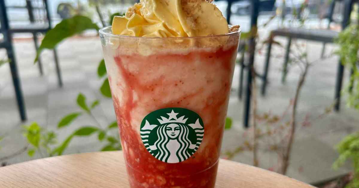 Starbucks Japan has a new Frappuccino on the menu, but does it really taste like a cream puff?