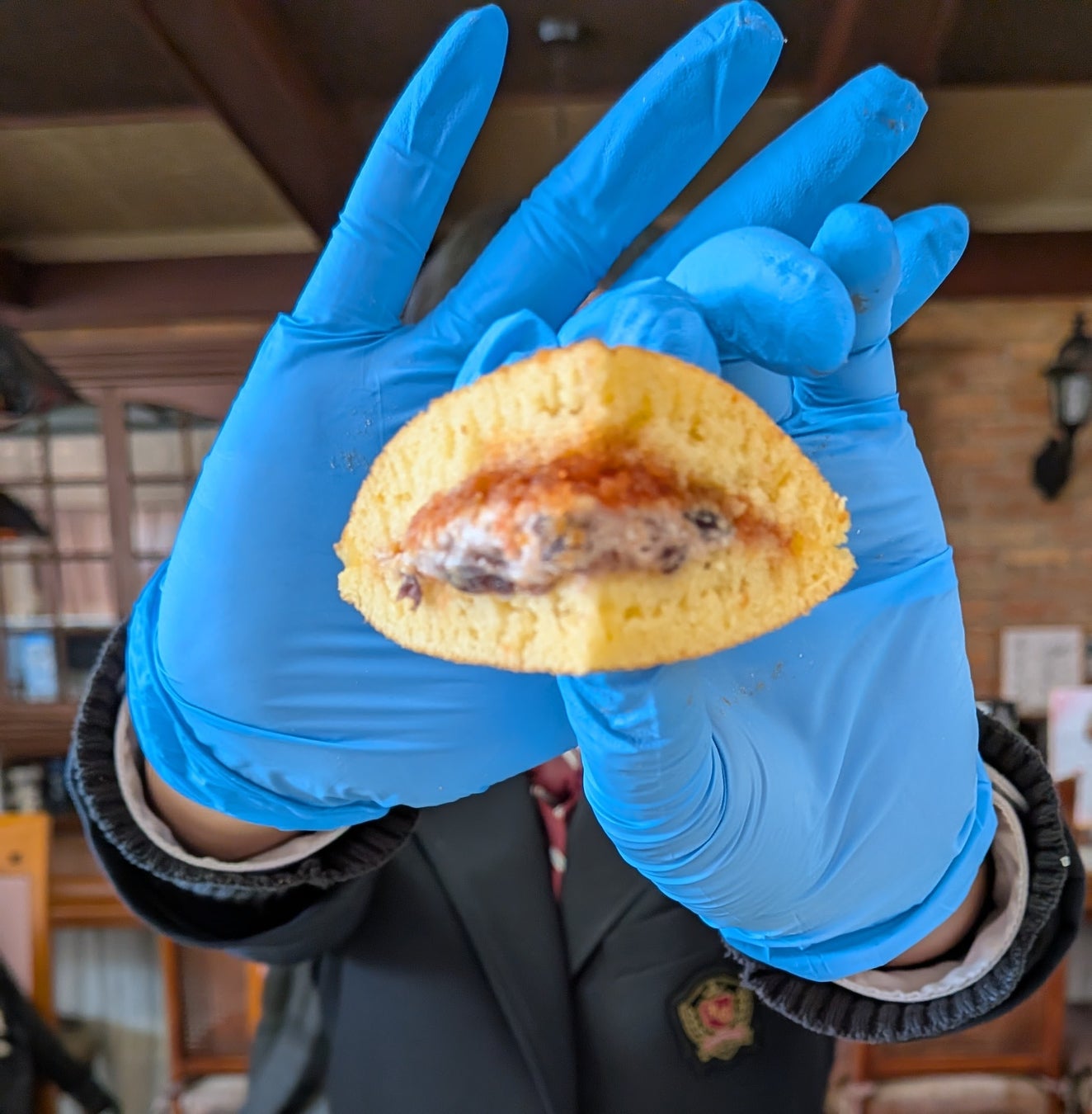 Nagasaki high school students collab with sweets veteran to