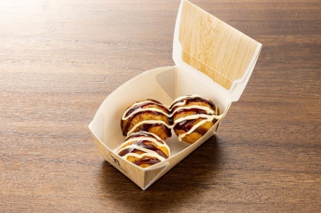 7-Eleven Japan now sells… hot takoyaki!