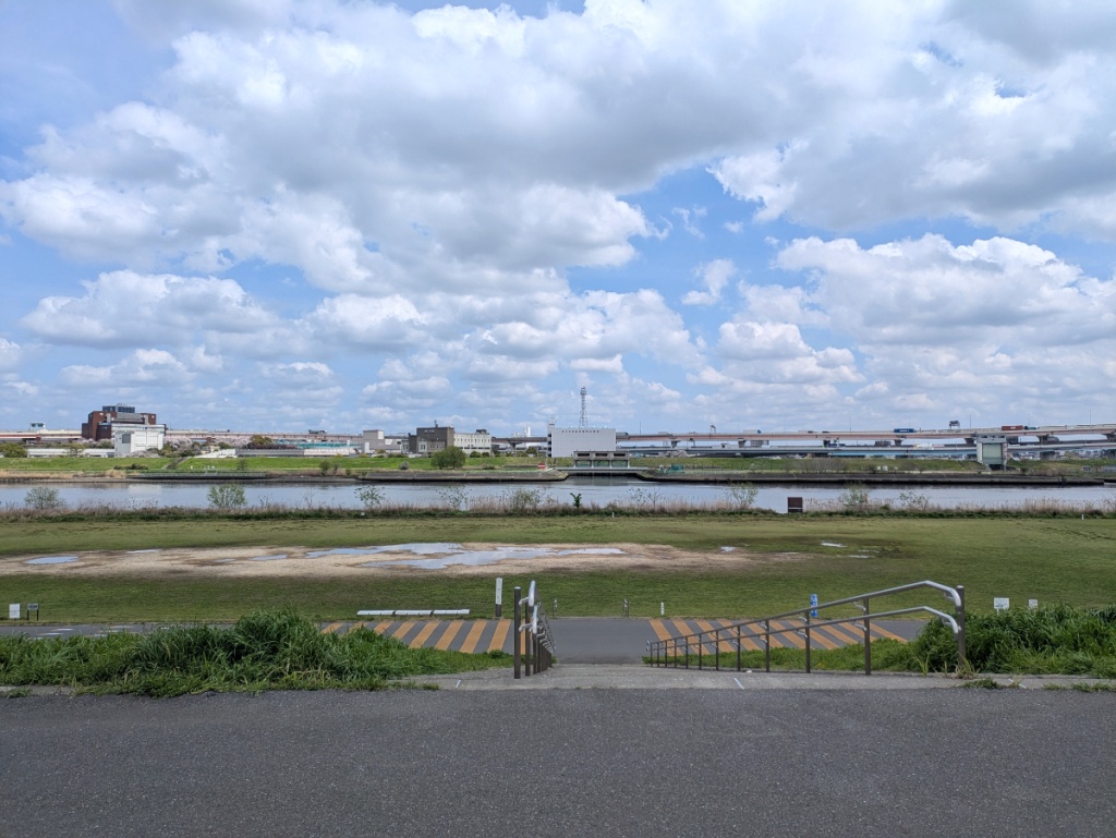 Fading Tokyo – Horikiri Station, the Arakawa River, and Kinpachi-sensei[Walking course]