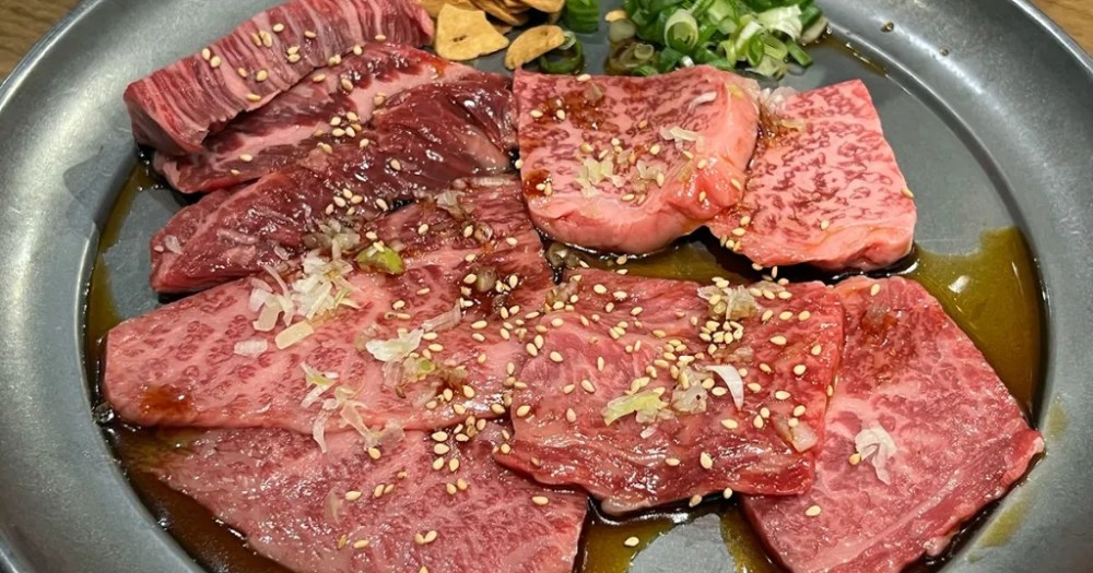 The best yakiniku restaurant menu items to order if you’re surrounded by lovey-dovey couples