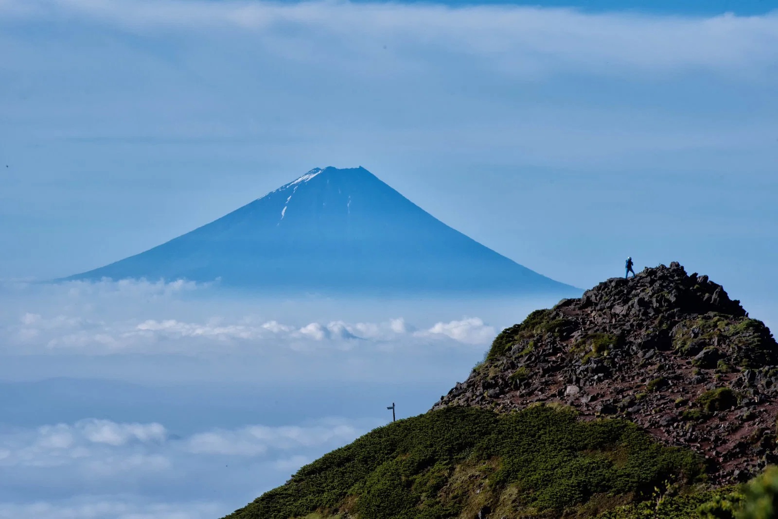 Mt Fuji installs new emergency shelters ahead of the 2026 climbing season
