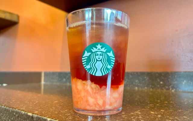 Starbucks Japan releases three new peach drinks, but the real star isn’t the Frappuccino