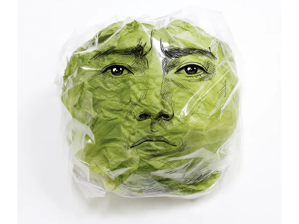 Face lettuce appears in Japan, with the face of Death Note’s Light Yagami, but why?