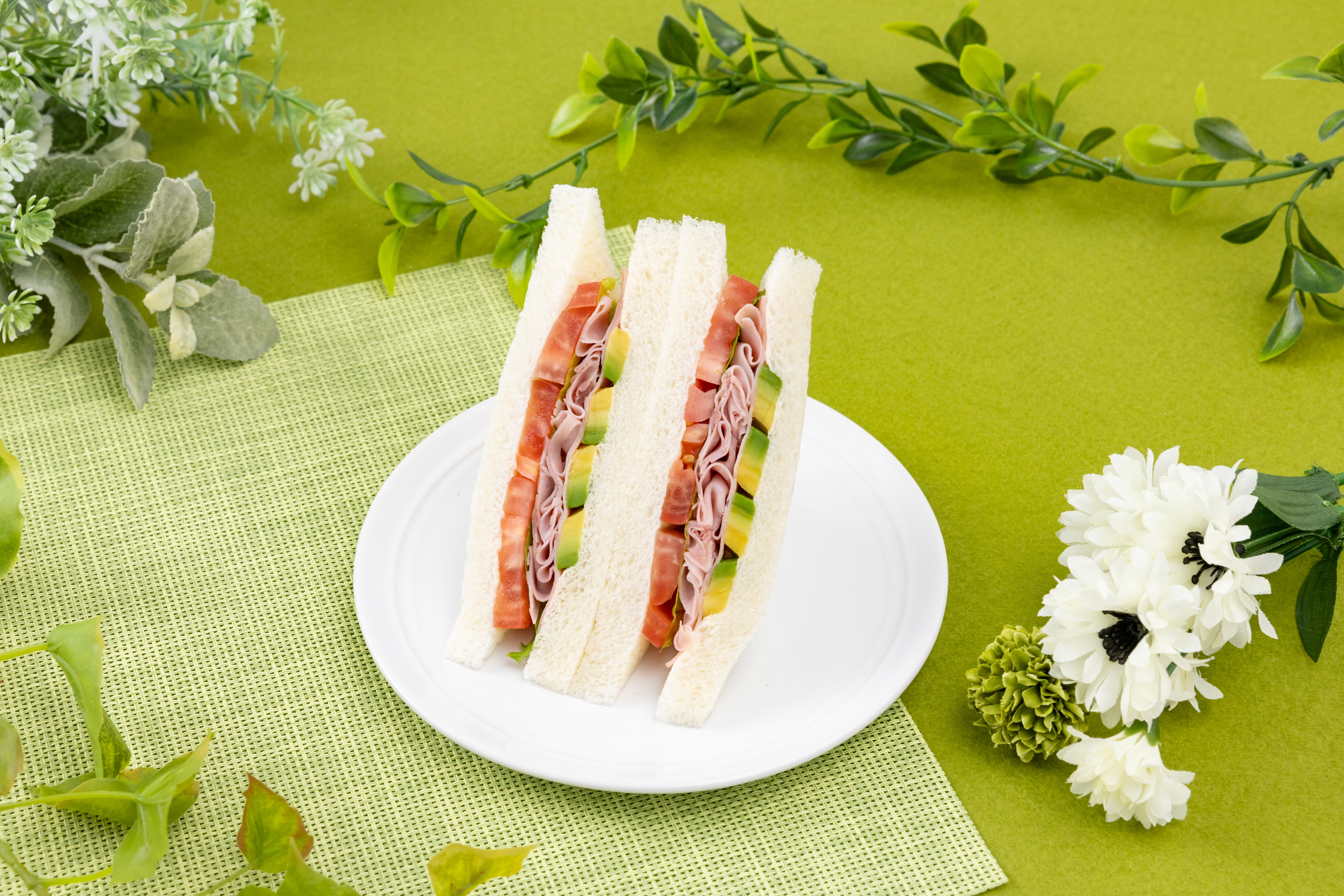 7-Eleven Japan releases new sandwich that technically contains fruit but isn’t a fruit sandwich