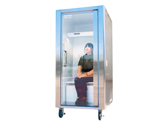 Japan now has human refrigerators inspired by Japanese vending machines Japan now has human refrigerators inspired by Japanese vending machines