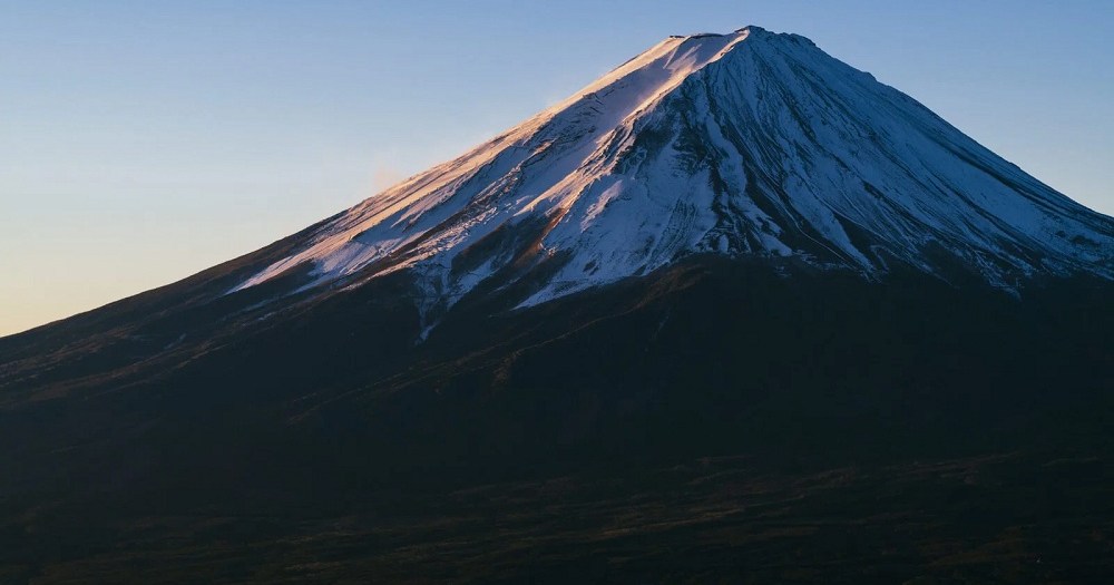 German woman rescued from Mt. Fuji after suffering altitude sickness symptoms, hiking to peak anyway