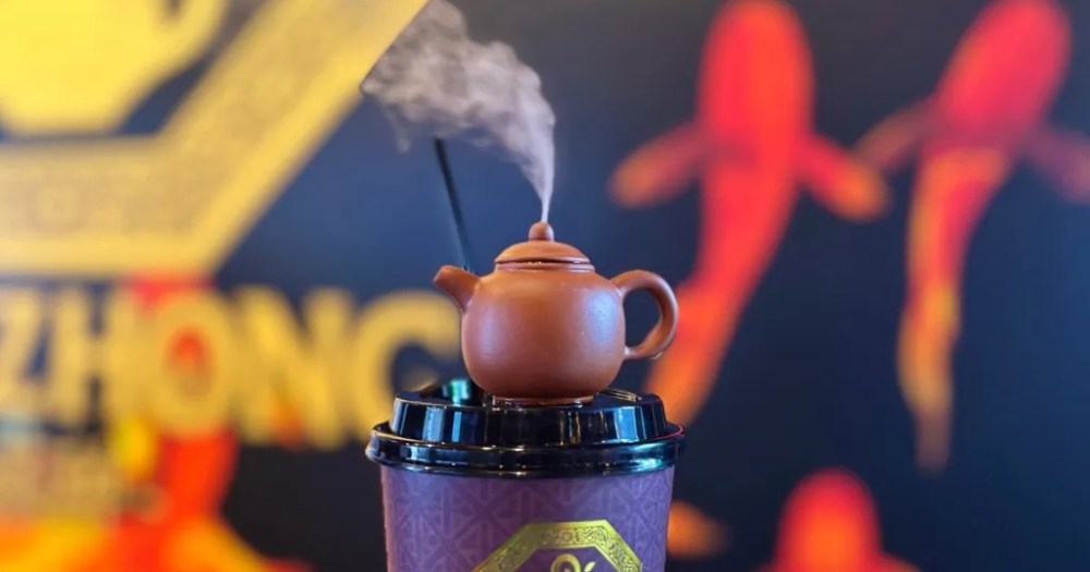 Viral Yokohama cafe tops teas with mini teapots with a clever smoldering secret [Photos]