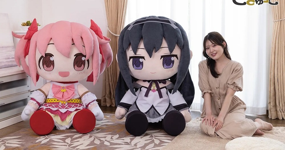 Anime magical girls grow to gigantic size with new Madoka Magica plushies [Photos]