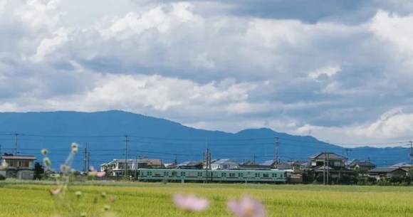 Japan Railways announces unlimited-ride train pass for fall travel