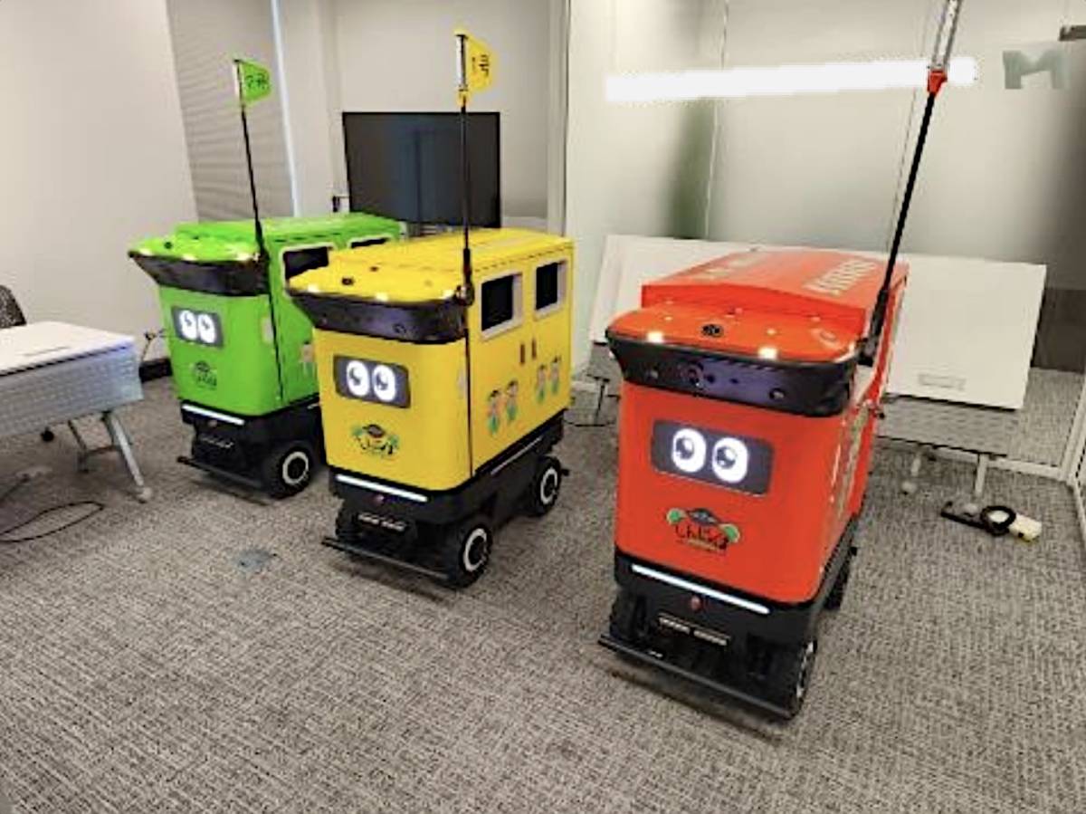 East Japan Railway Introduces Mobile Rubbish Bin Robots at Shinjuku Station