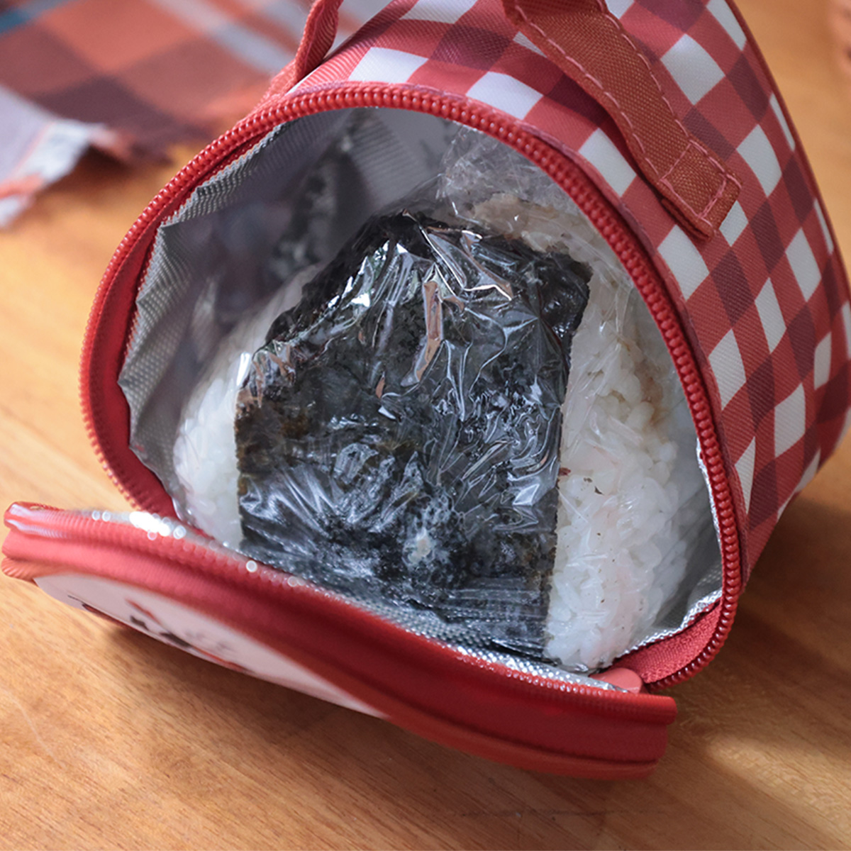 Studio Ghibli releases new onigiri rice ball-shaped lunch bag for Kiki ...
