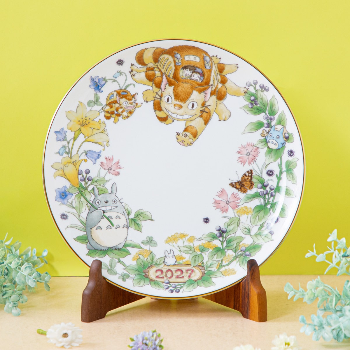 Studio Ghibli unveils new My Neighbour Totoro Yearly Plate for