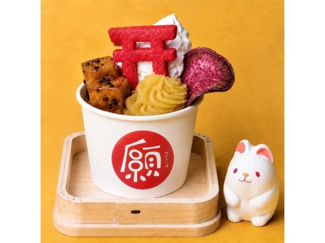 Shinto shrine gate parfaits that tell your fortune now being served in Tokyo Shinto shrine gate parfaits that tell your fortune now being served in Tokyo