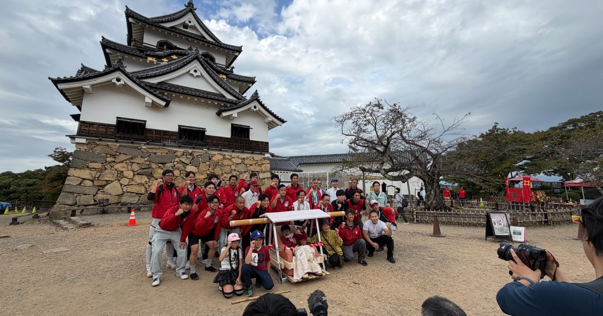 Modern exosuits are opening up ancient Japanese castle climbs to everyone